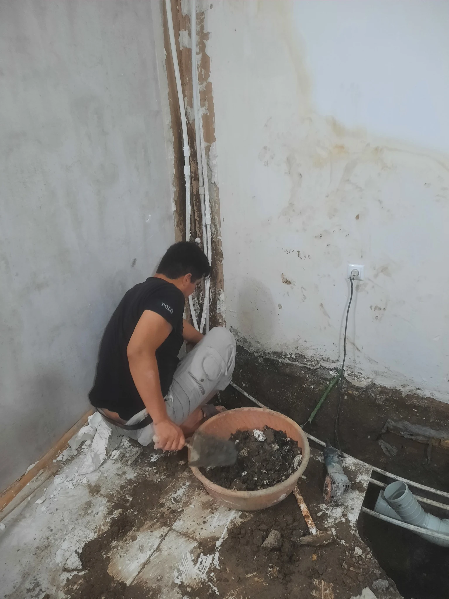 تأسیسات ساختمان پورحسین