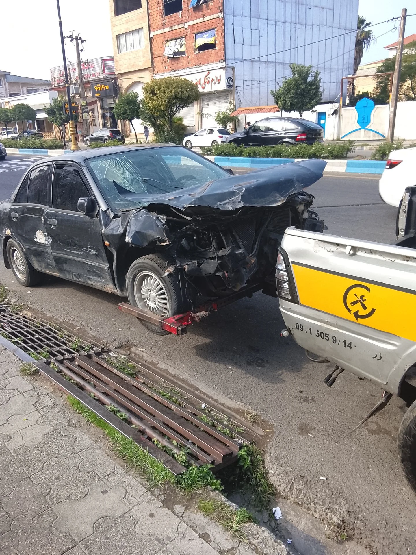 یدکش امداد خودرو چرخگیر - باربری و اتوبار در مشهد