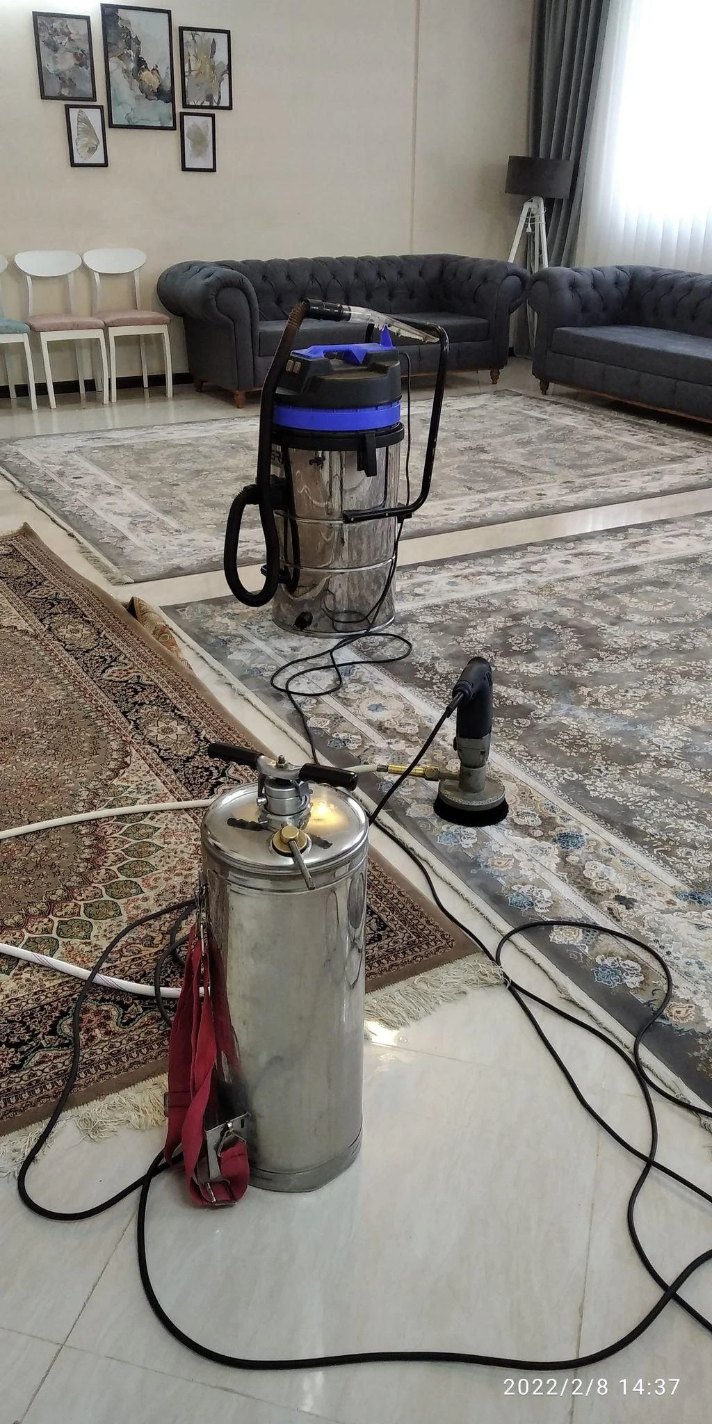 قالیشویی ومبلشویی پدر و پسر