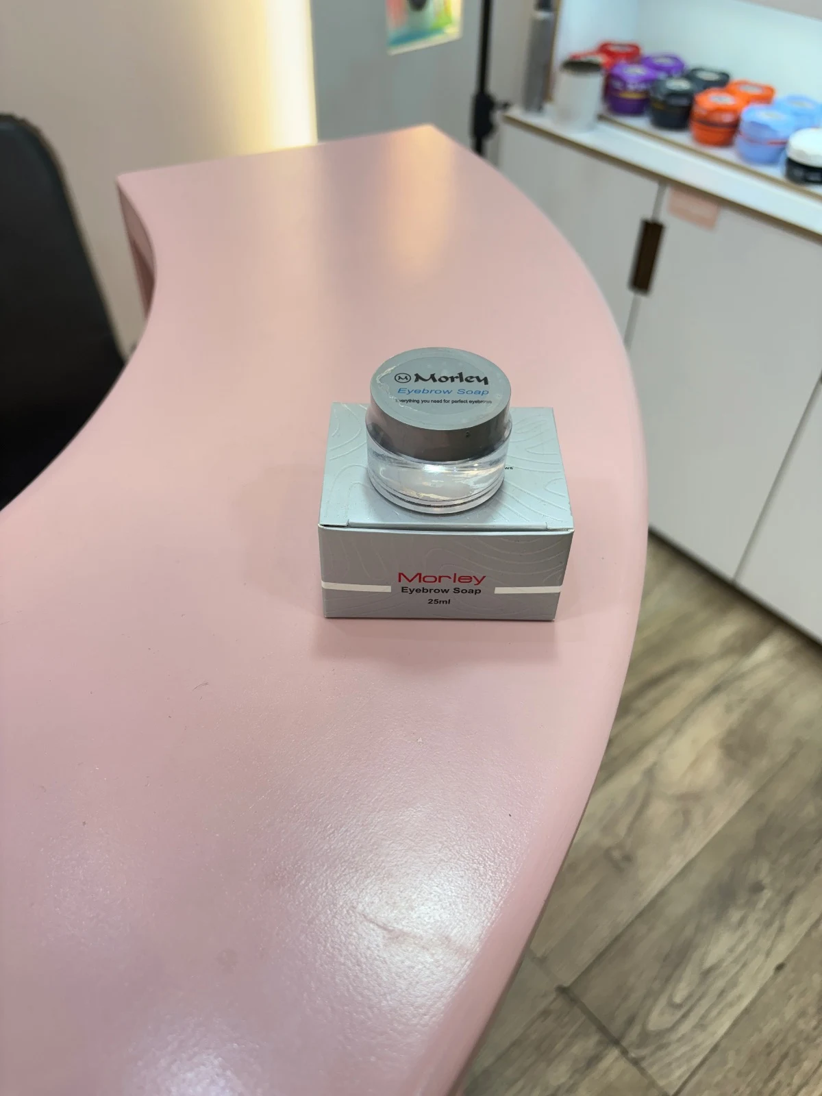 فروشگاه لوازم آرایشی مانلی شاپ - مشهد - 0637 - تصویر 3