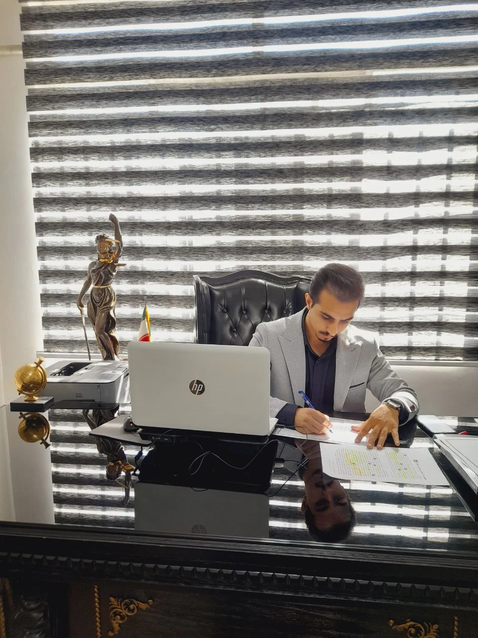 وکیل علیرضا تاجیک - تصویر 3