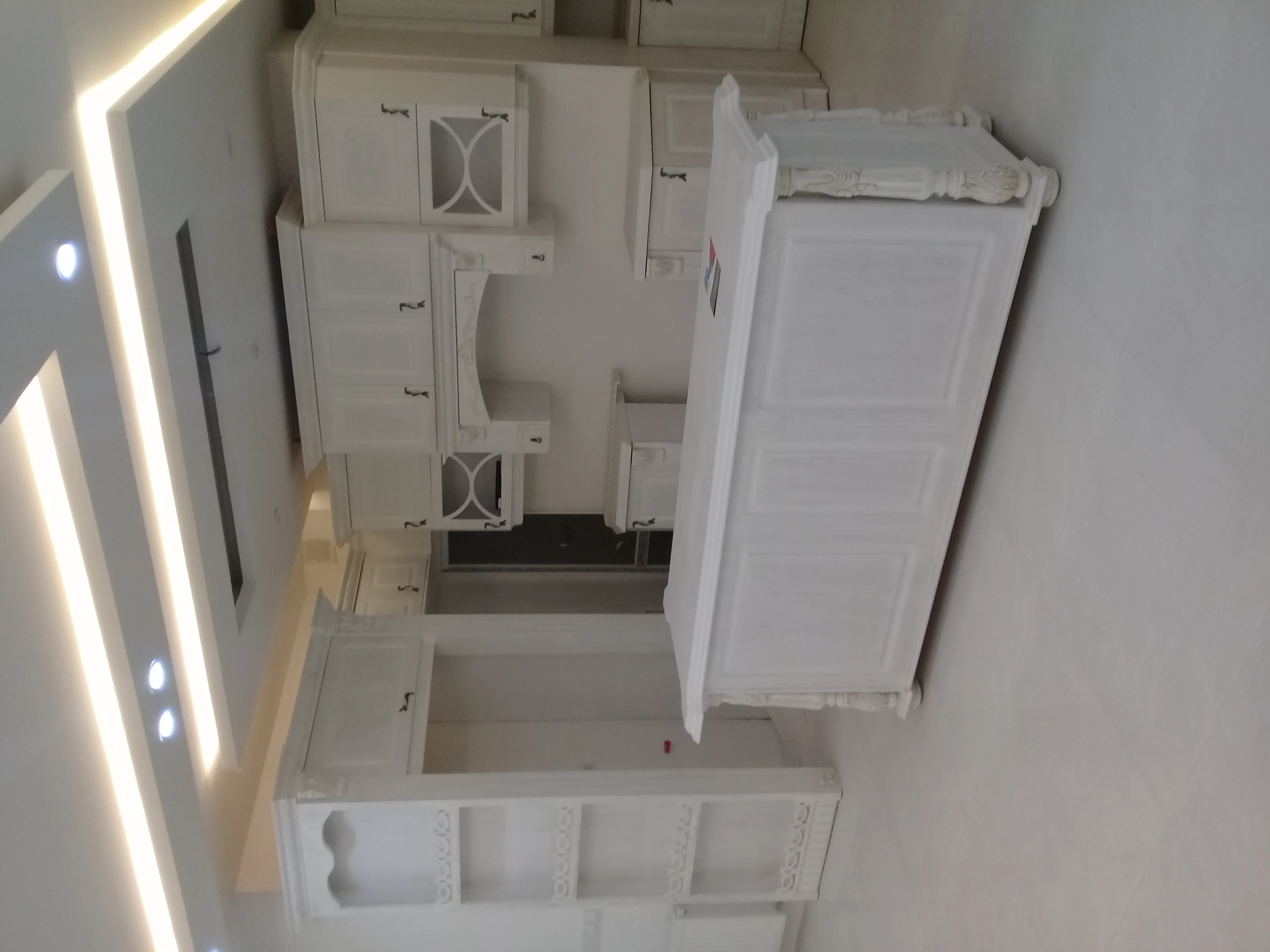 دکوراسیون داخلی و کابینت آقای چوب