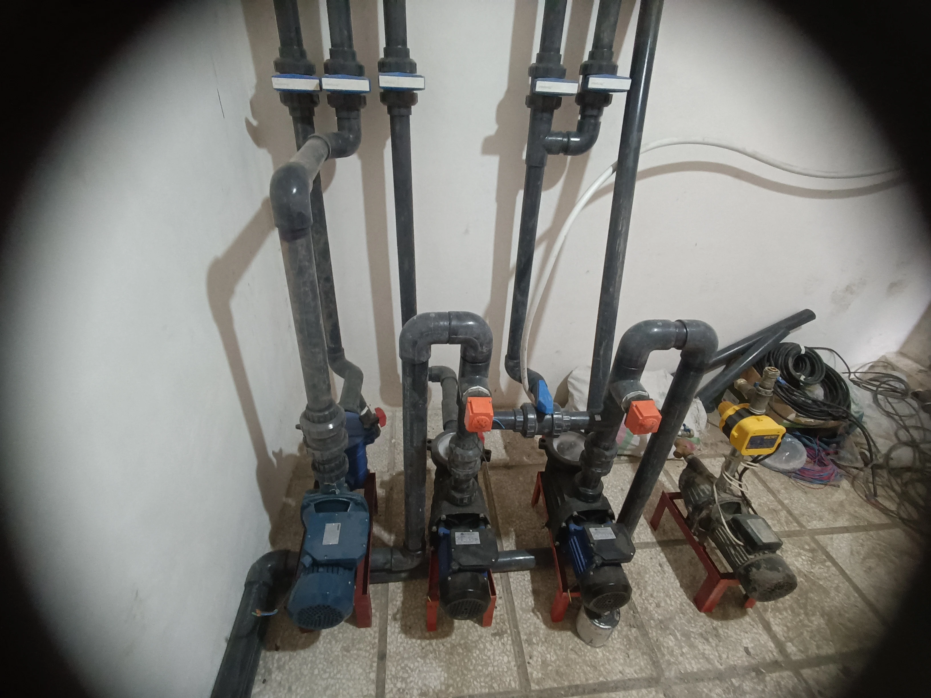 صفر تا صدتاسیسات ساختمان و استخر و جکوزی - تصویر 5