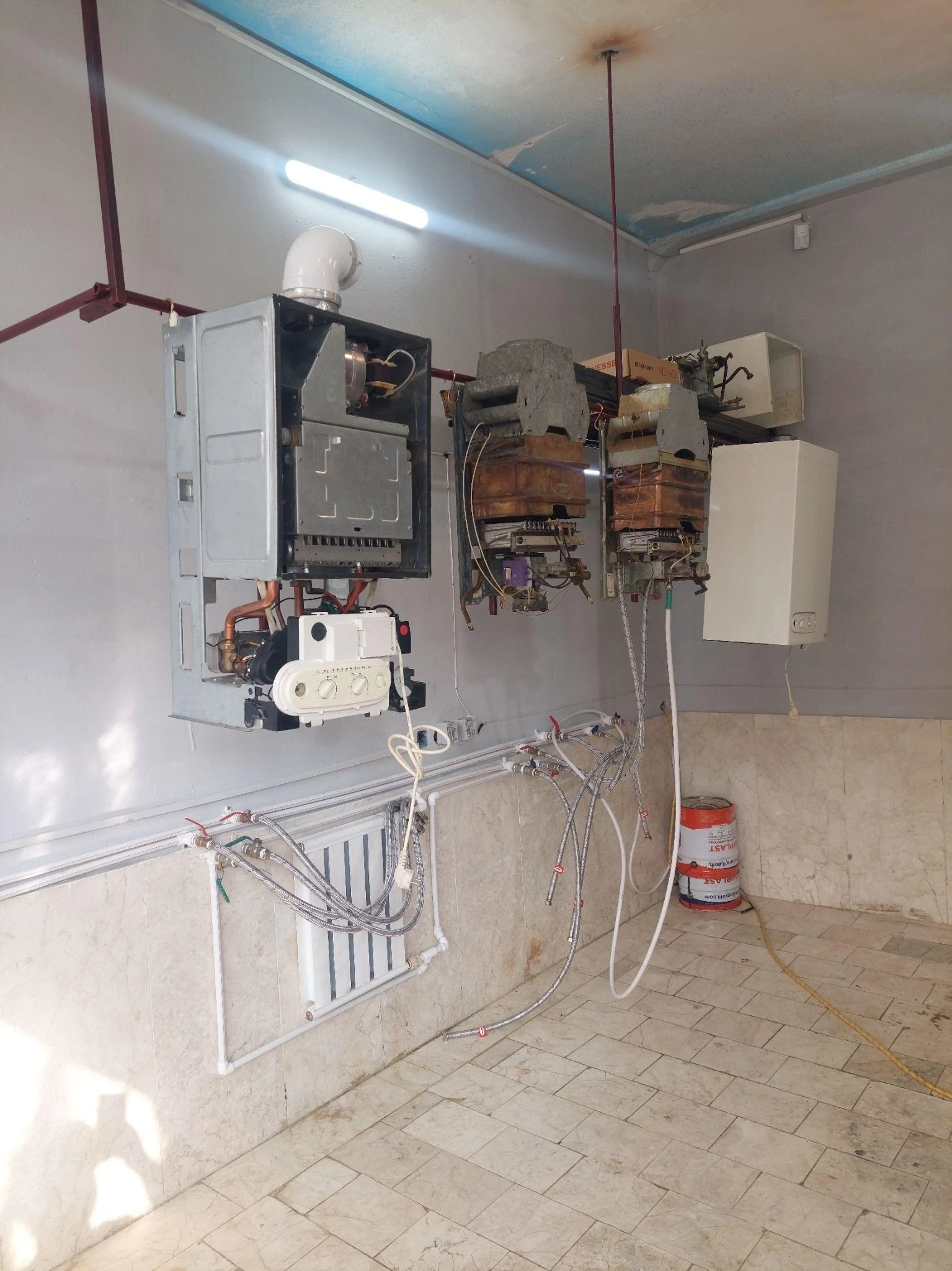 نصب و تعمیرات پکیج و کولر گازی