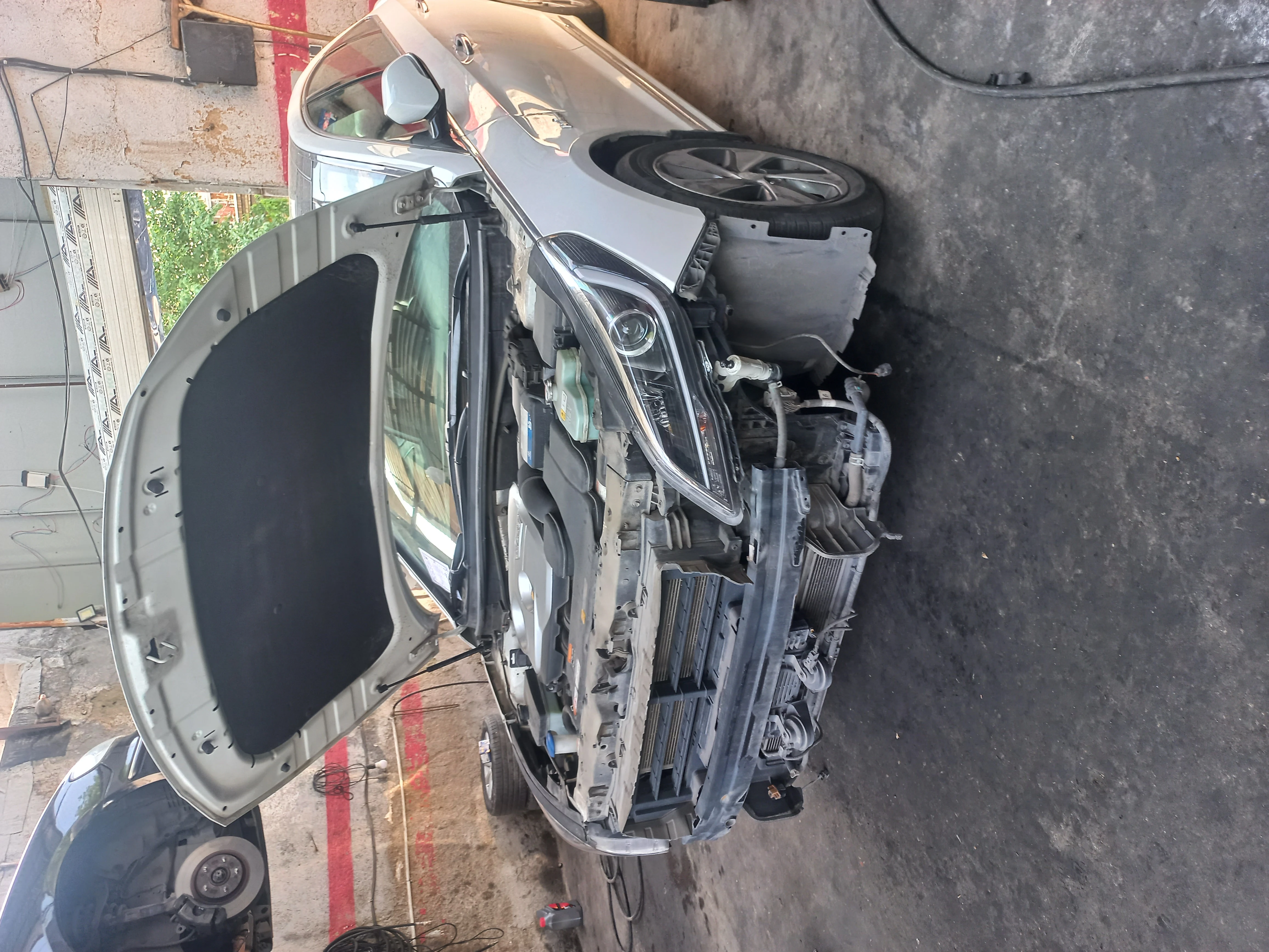 کلینیک خدمات تخصصی خودرو رضوانی