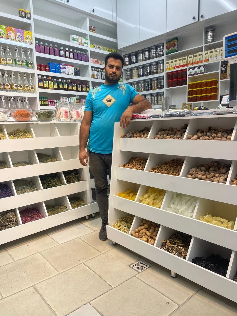 عطاریروغنگیری فلاحمحصولدرحضوراسیاب میشود
