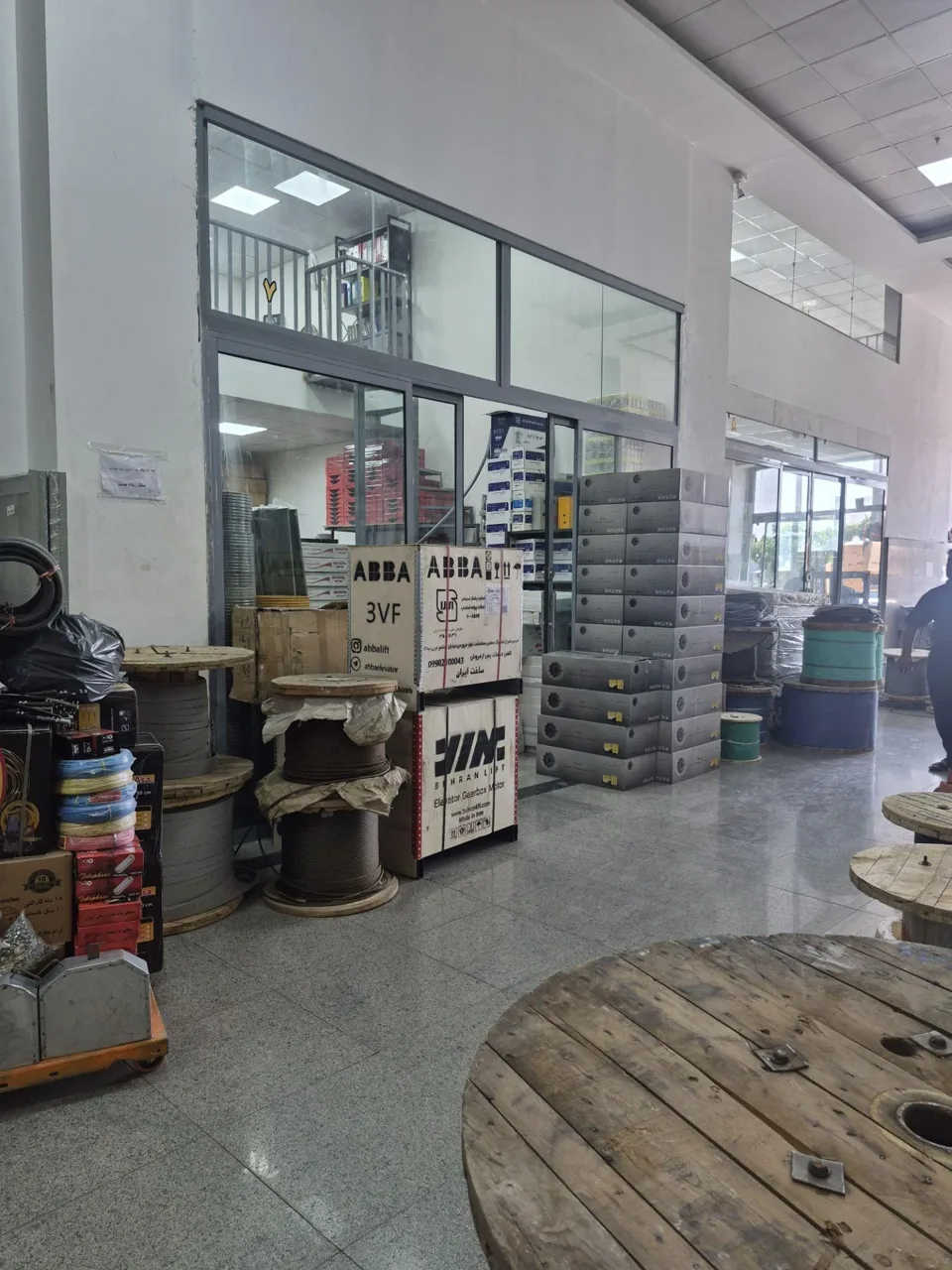 فروشگاه آسانسور کاشانی - تصویر 2